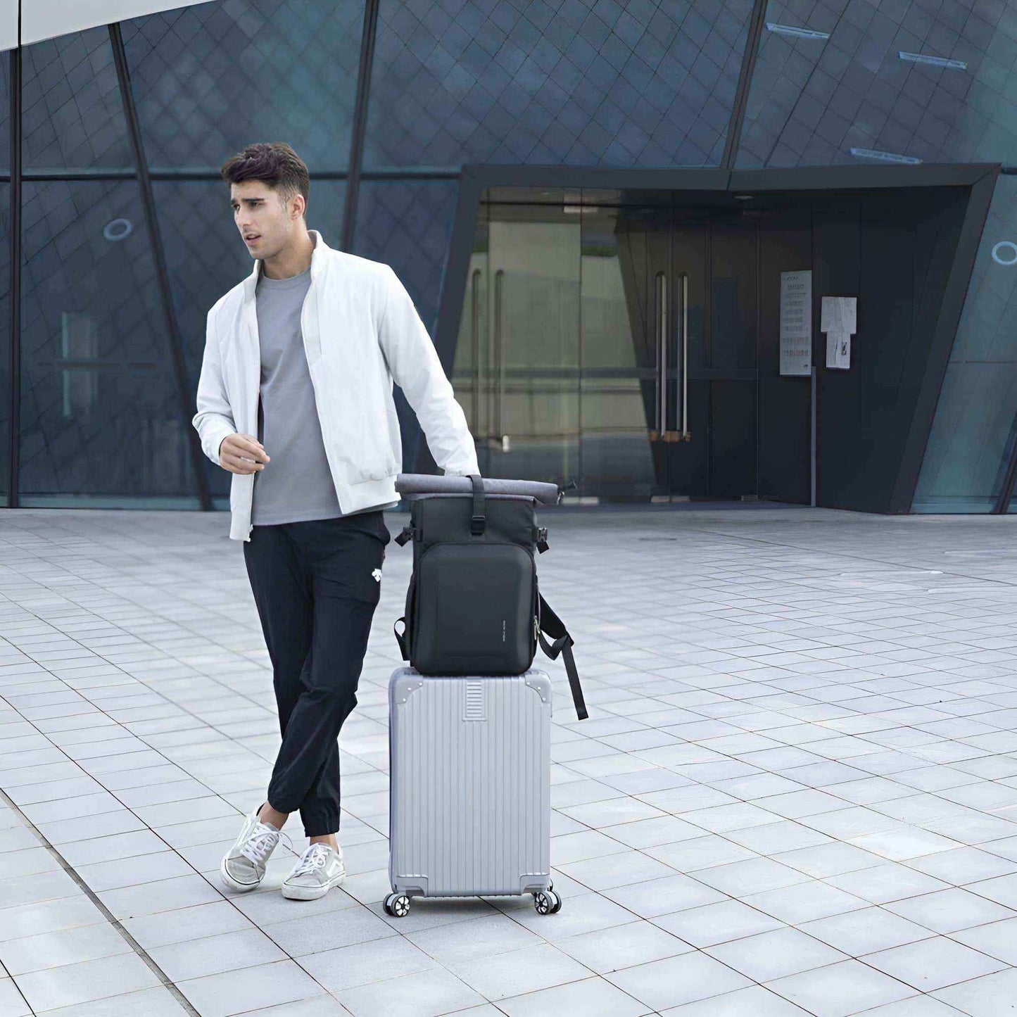 MARK RYDEN Aspect: Large-capacity Large Camera Backpack - Saleshubstore