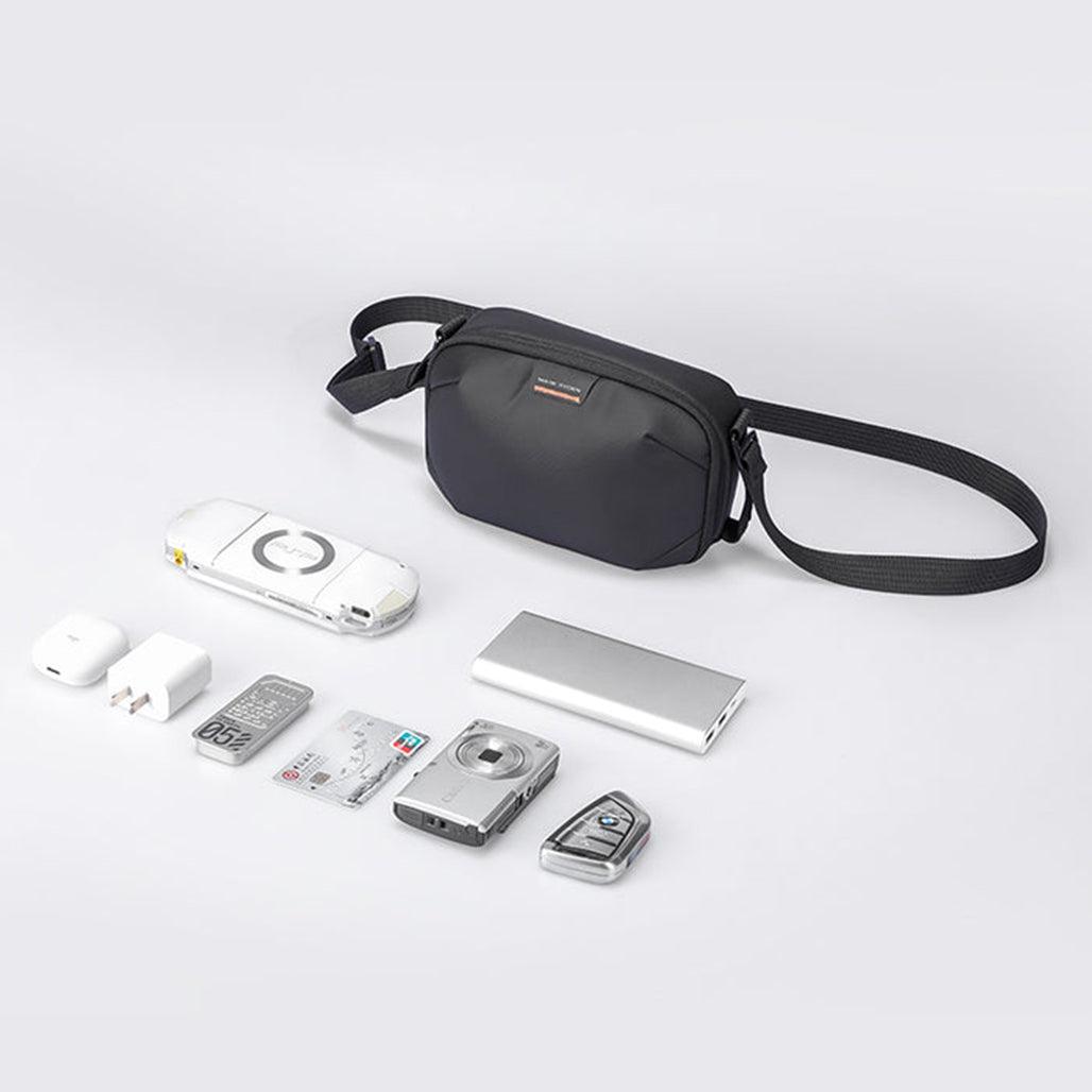 Mark Ryden Oxford Voyager: Your Durable, Water-Resistant Companion for Every Day Life - Saleshubstore