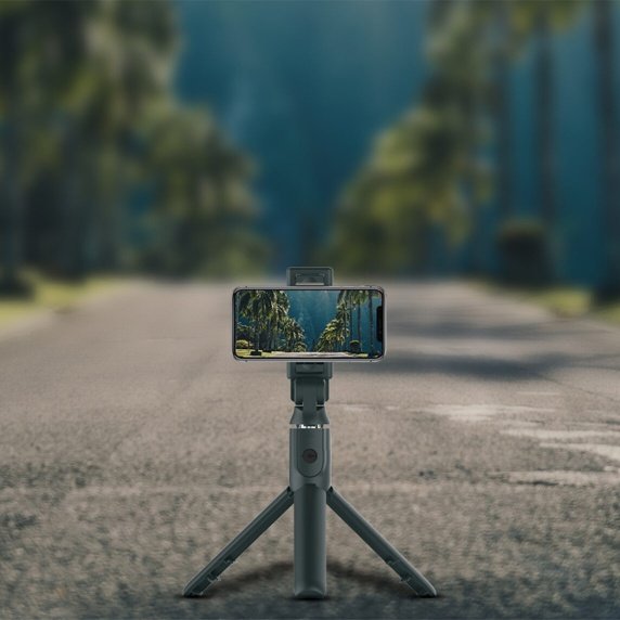 Porodo Bluetooth Selfie Stick with Tripod Stand & Detachable Remote Shutter - Black - image 3