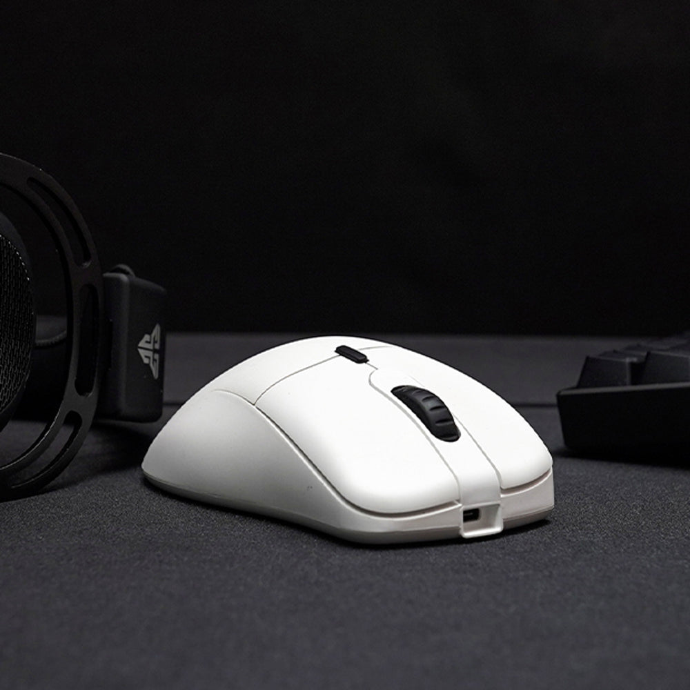Fantech Helios GO XD5 on a gaming desk