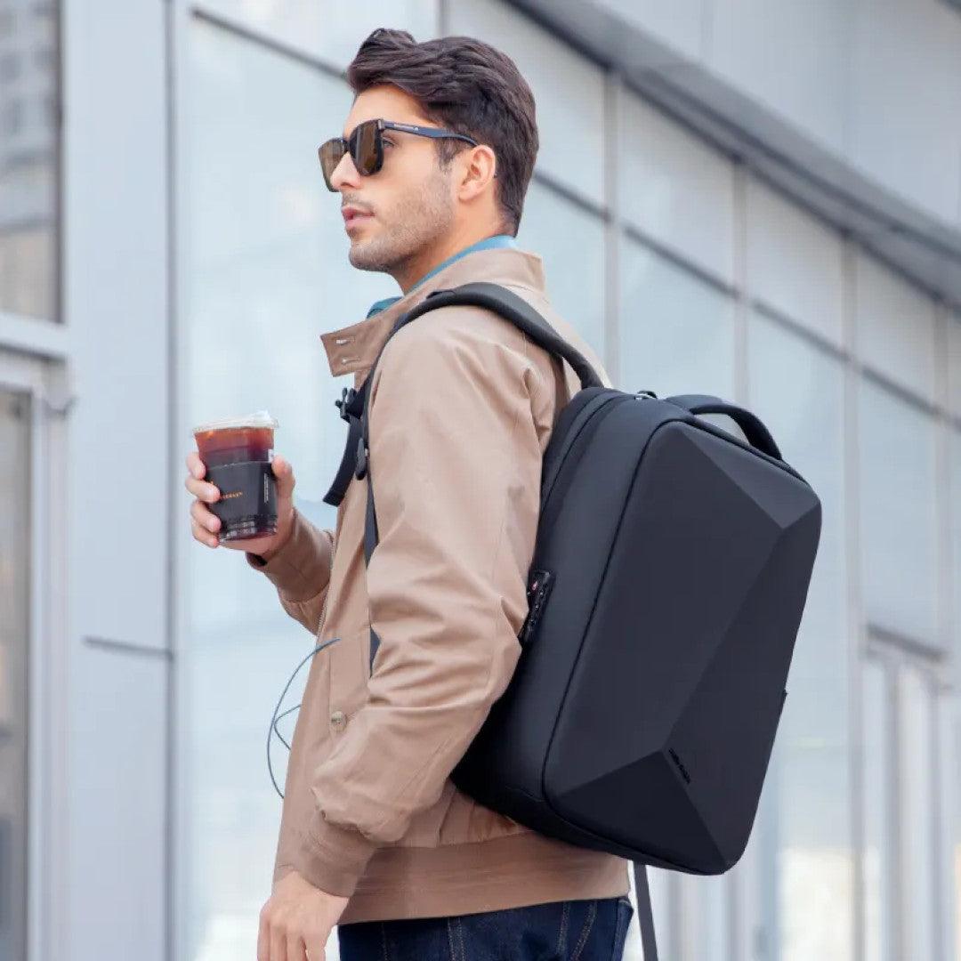 Mark Ryden MR9405SJ Protector II Expandable Hardshell Waterproof Backpack - Saleshubstore