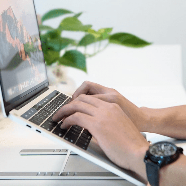 Yesido LP01 Aluminum Adjustable Laptop Stand - Saleshubstore